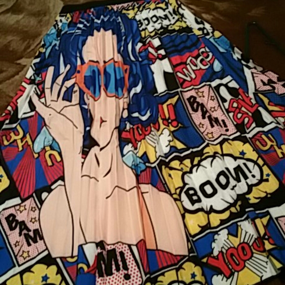 Skirt with a bang! - Picture 2 of 3